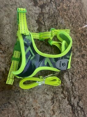 Neon Green Reflective Cat Harness & Leash Set